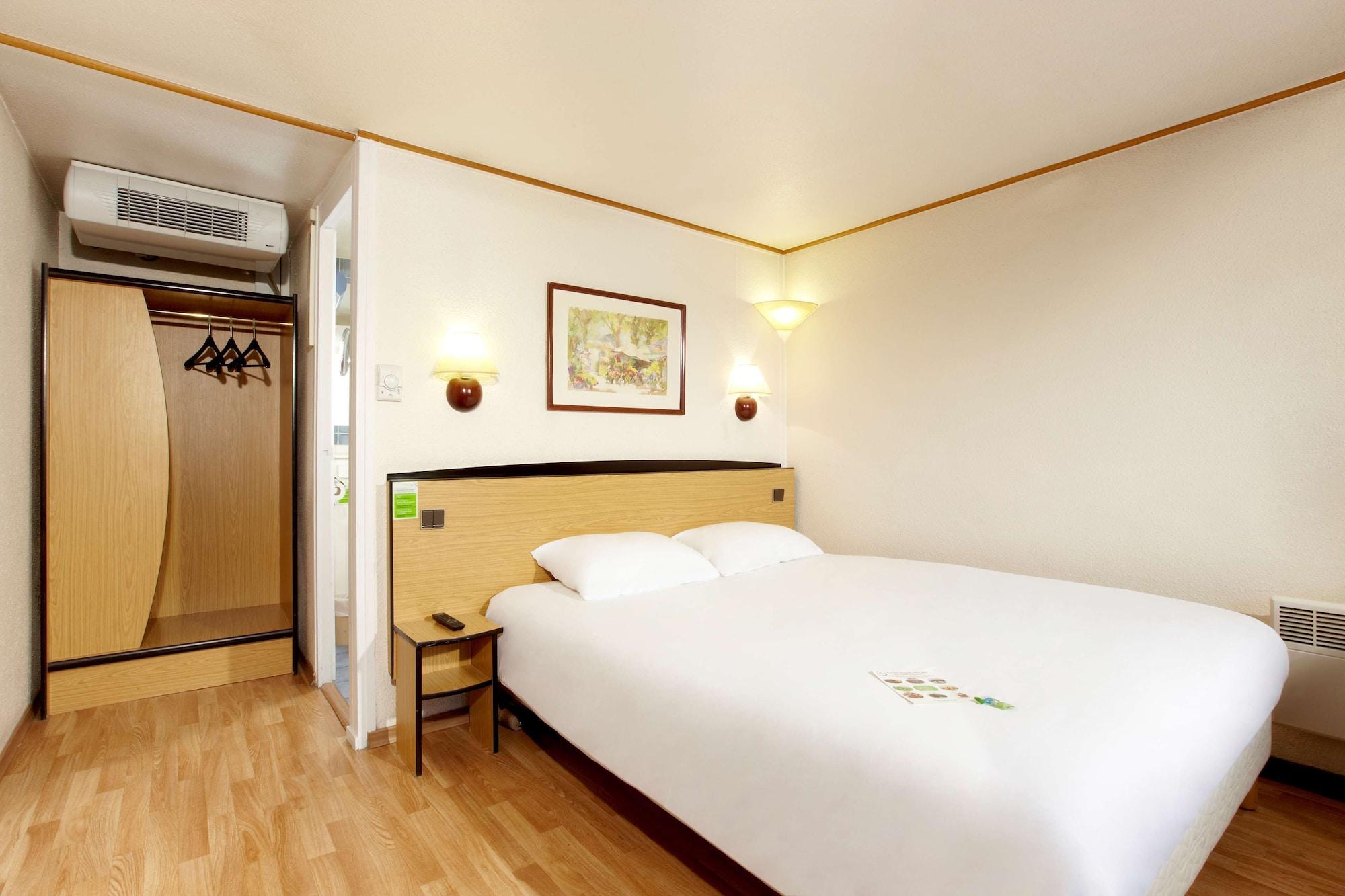 Hotel Campanile Bordeaux Ouest - Le Bouscat Esterno foto
